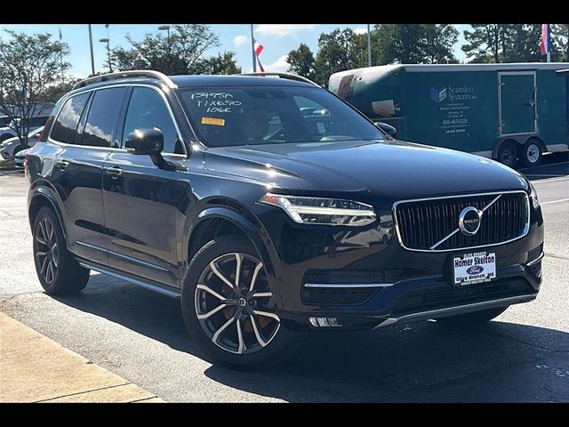 2017 Volvo XC90 Momentum