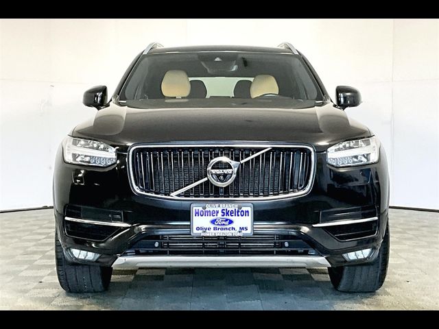 2017 Volvo XC90 Momentum