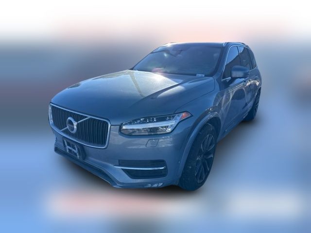 2017 Volvo XC90 Momentum