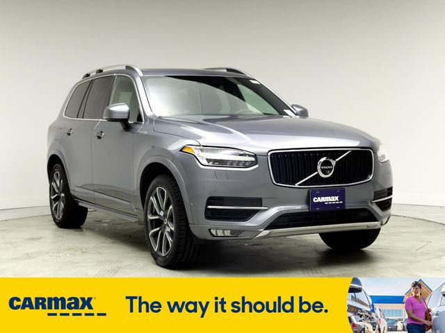 2017 Volvo XC90 Momentum