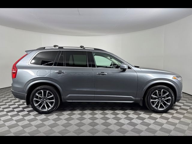 2017 Volvo XC90 Momentum