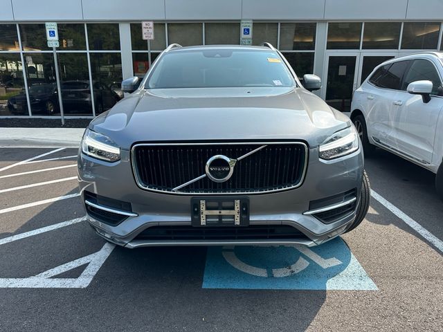 2017 Volvo XC90 Momentum