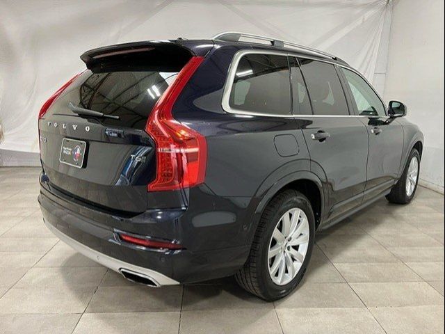 2017 Volvo XC90 Momentum