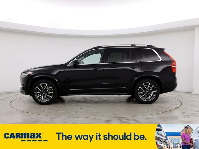 2017 Volvo XC90 Momentum