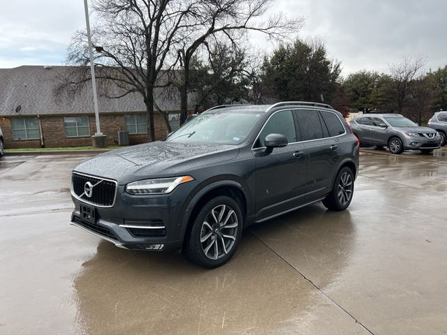 2017 Volvo XC90 Momentum