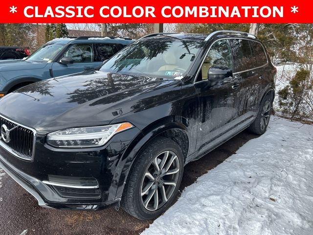 2017 Volvo XC90 Momentum