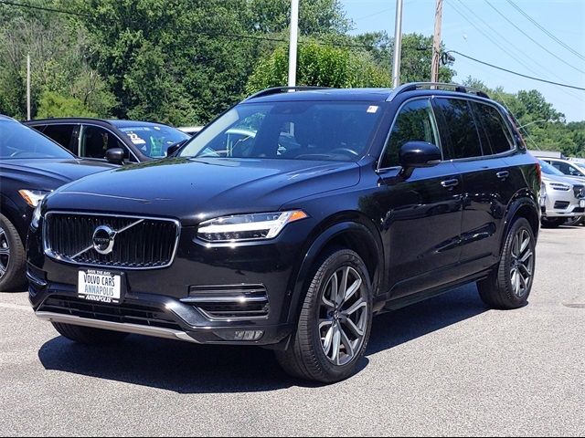 2017 Volvo XC90 Momentum