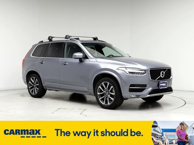 2017 Volvo XC90 Momentum