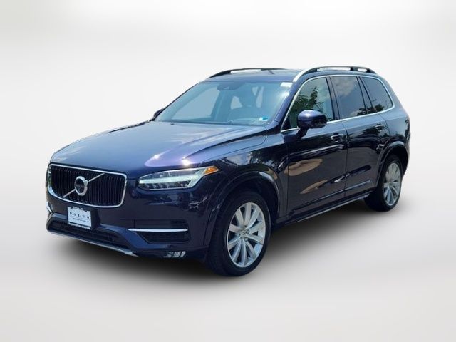 2017 Volvo XC90 Momentum