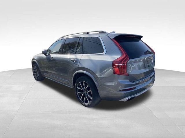 2017 Volvo XC90 Momentum