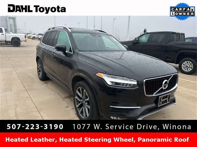 2017 Volvo XC90 Momentum