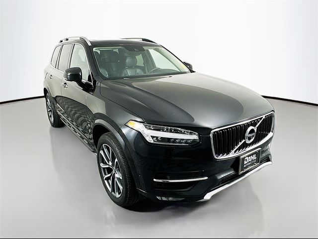 2017 Volvo XC90 Momentum