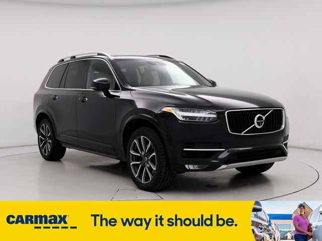 2017 Volvo XC90 Momentum