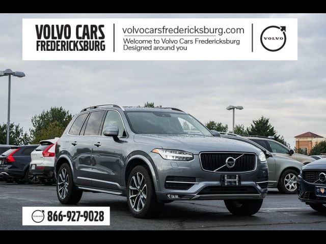 2017 Volvo XC90 Momentum