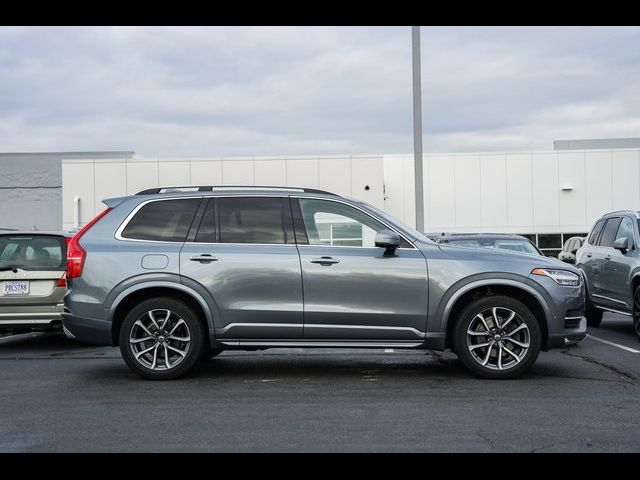 2017 Volvo XC90 Momentum