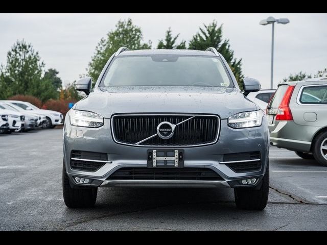 2017 Volvo XC90 Momentum