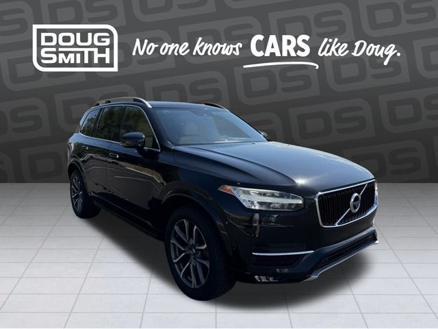 2017 Volvo XC90 Momentum