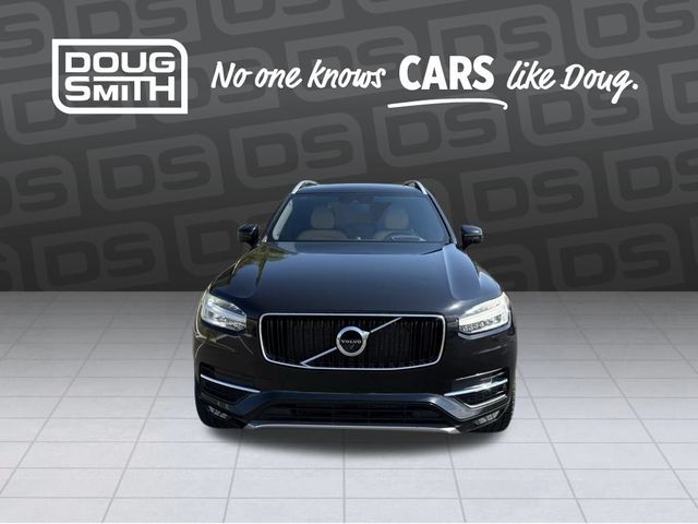 2017 Volvo XC90 Momentum