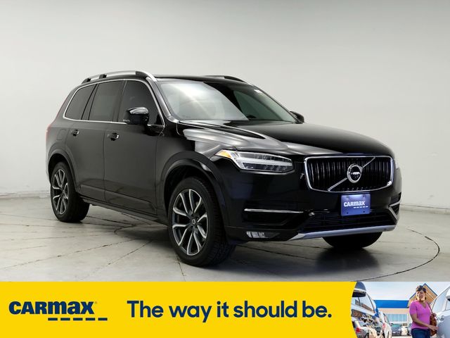 2017 Volvo XC90 Momentum