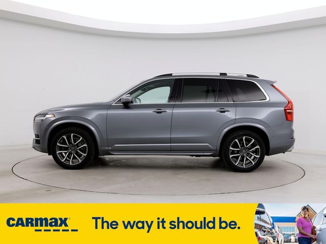 2017 Volvo XC90 Momentum