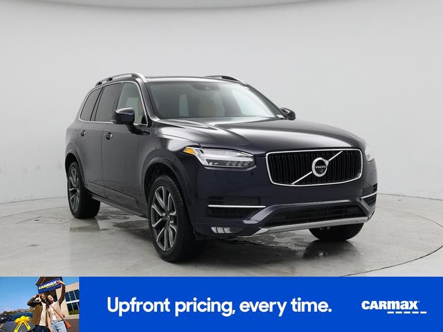 2017 Volvo XC90 Momentum