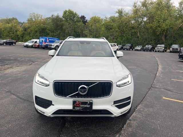 2017 Volvo XC90 Momentum