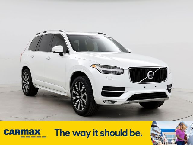 2017 Volvo XC90 Momentum