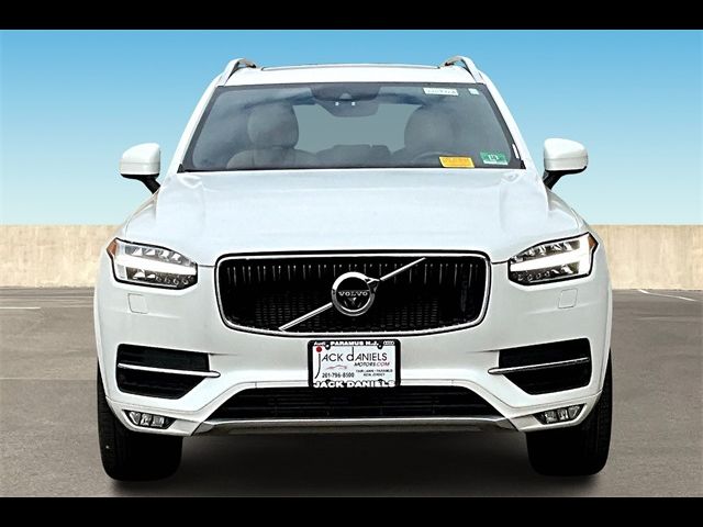 2017 Volvo XC90 Momentum