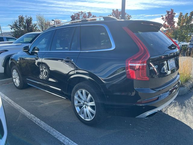 2017 Volvo XC90 Momentum