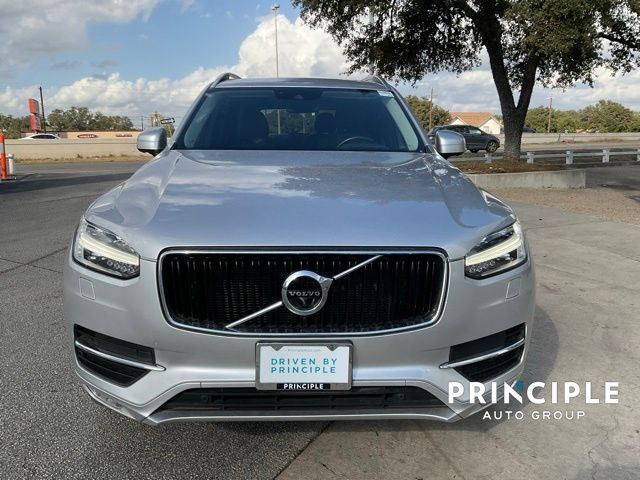 2017 Volvo XC90 Momentum