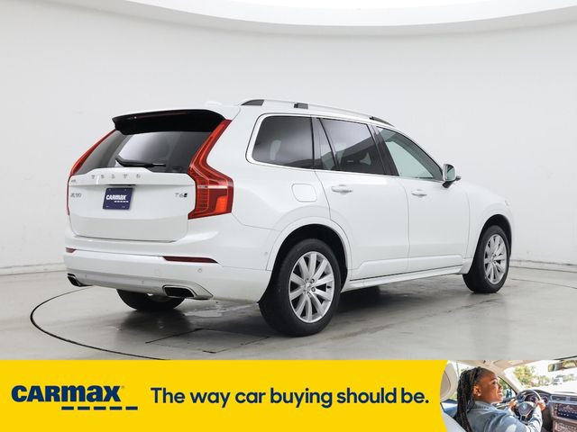 2017 Volvo XC90 Momentum