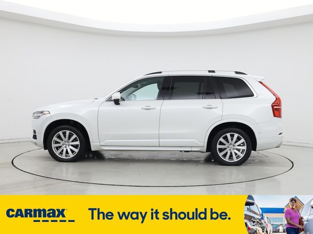 2017 Volvo XC90 Momentum