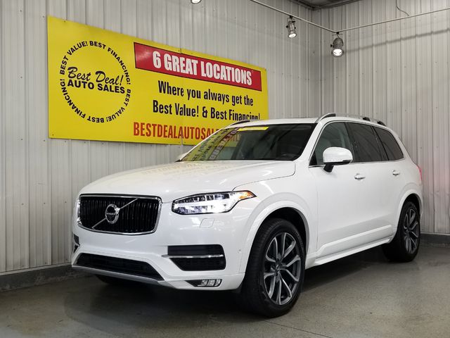 2017 Volvo XC90 Momentum