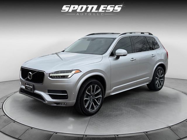 2017 Volvo XC90 Momentum