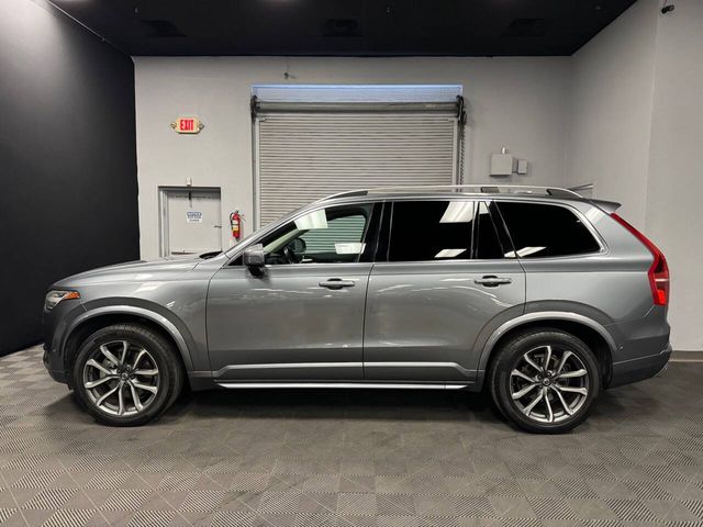 2017 Volvo XC90 Momentum