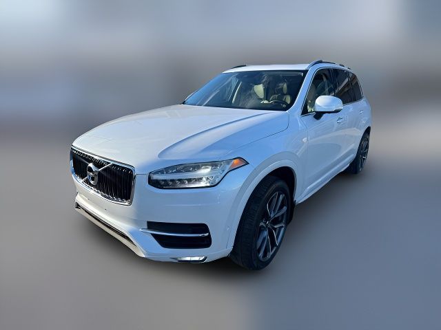 2017 Volvo XC90 Momentum