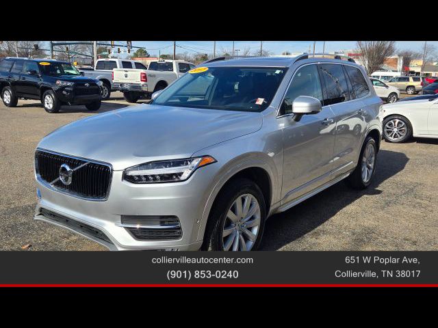 2017 Volvo XC90 Momentum