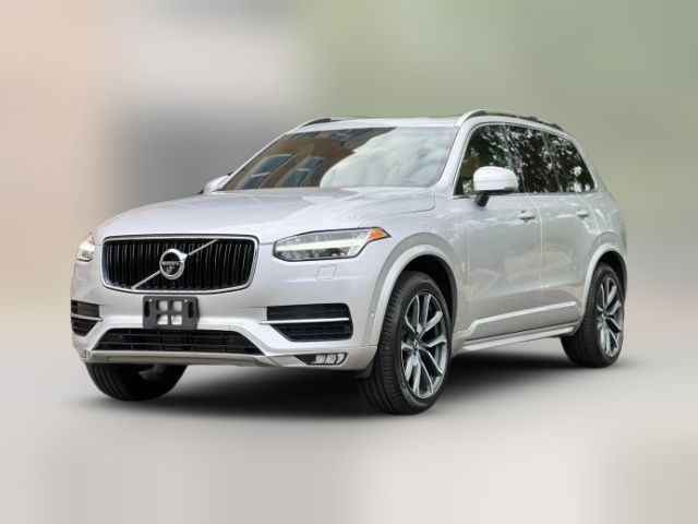2017 Volvo XC90 Momentum