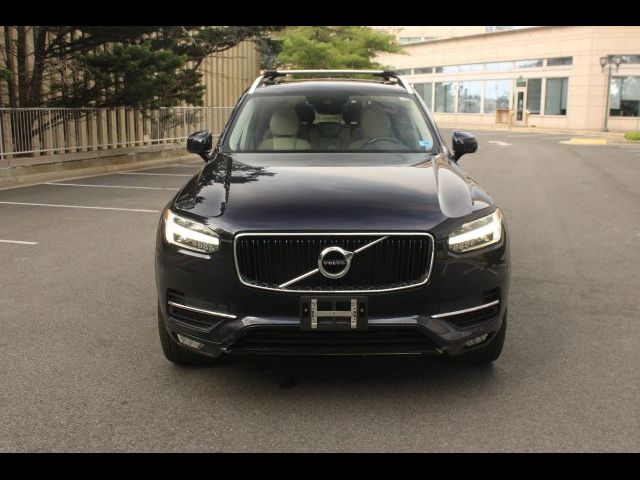 2017 Volvo XC90 Momentum