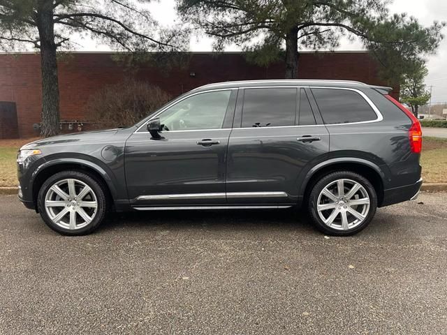 2017 Volvo XC90 Inscription