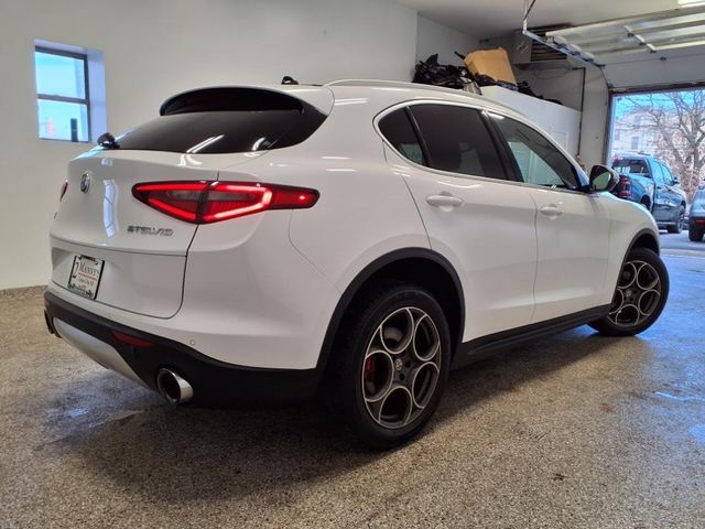 2018 Alfa Romeo Stelvio Ti