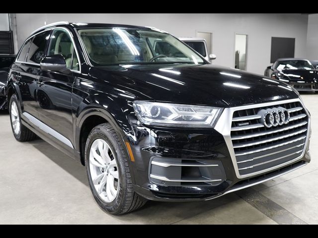 2018 Audi Q7 Premium Plus