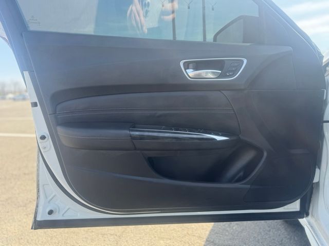 2018 Acura TLX Technology