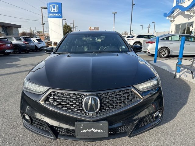 2018 Acura TLX 