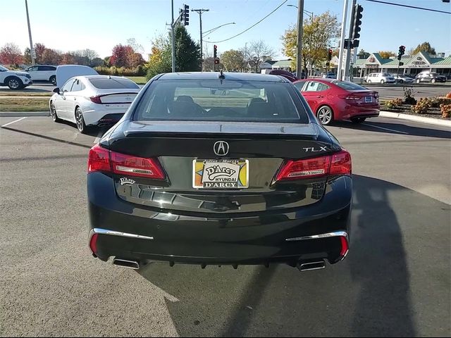 2018 Acura TLX Advance