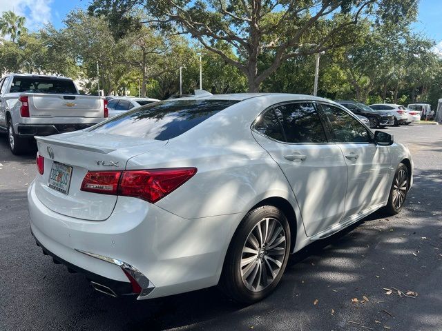 2018 Acura TLX Advance