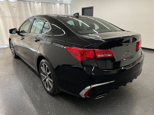 2018 Acura TLX Base