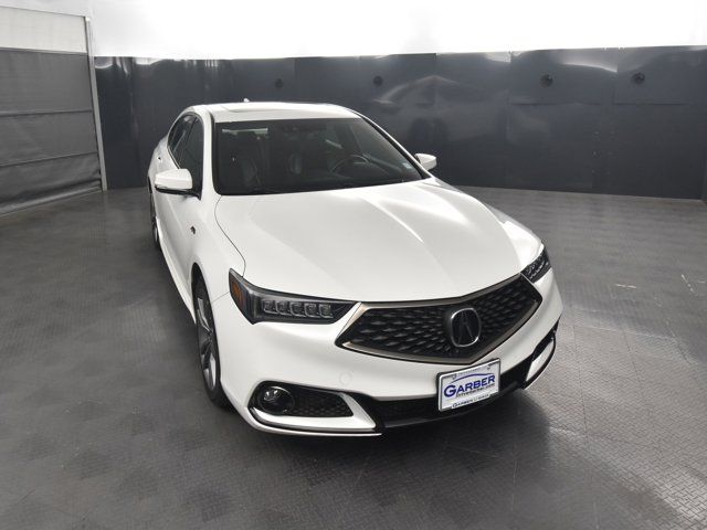 2018 Acura TLX 