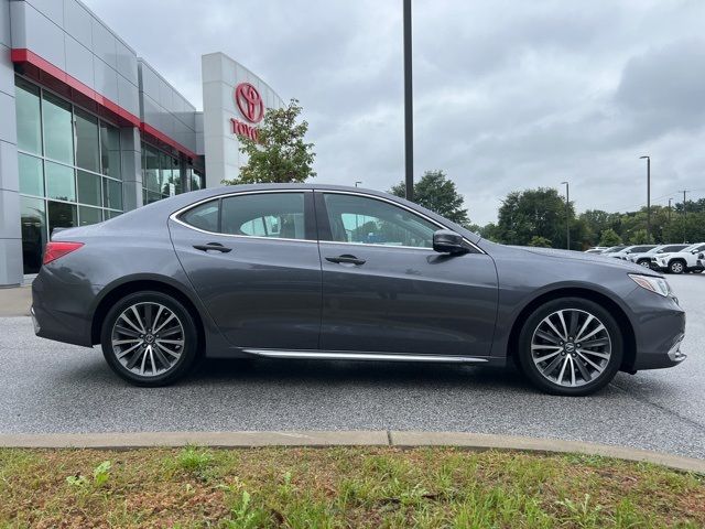 2018 Acura TLX Advance