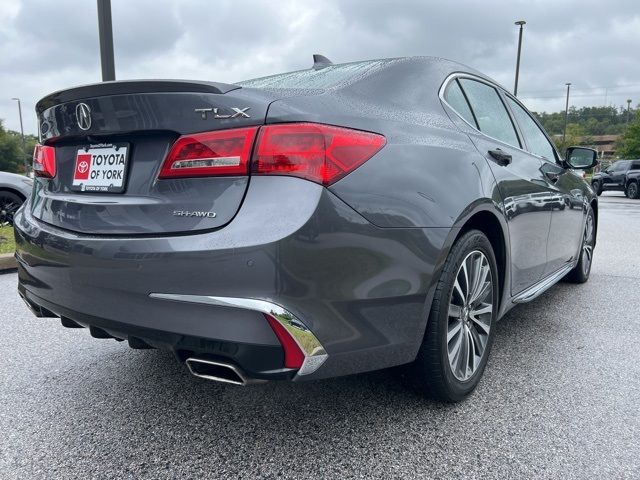 2018 Acura TLX Advance